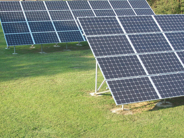 File:Solar Power 2372.jpg