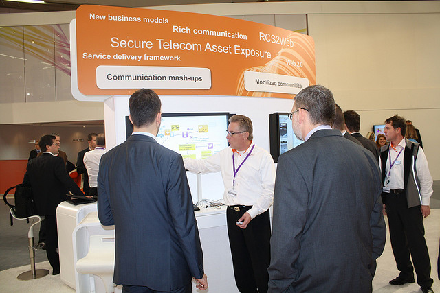 File:Mobile Broadband 3900.jpg