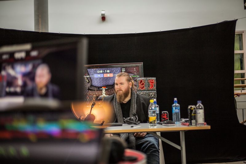 File:Qhlan2017 Stream.jpg