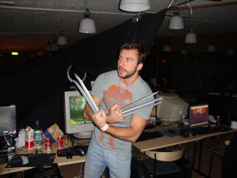 File:Lethalwiz-wolverine.jpg