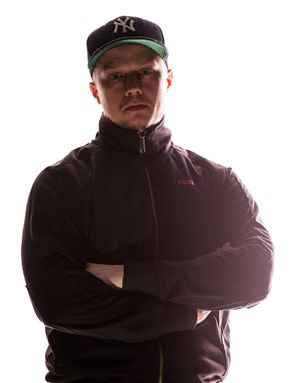 Qhlan2017 locust profile.jpg