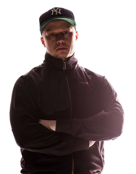 File:Qhlan2017 locust profile.jpg