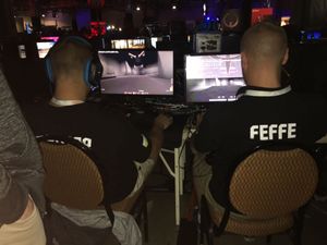 Qcon2017 feffe locktar playing backs.jpeg